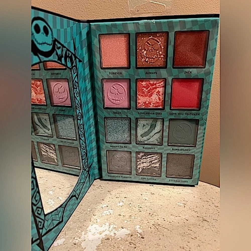 The Nightmare Before Christmas Exclusive Eyeshadow Pallete